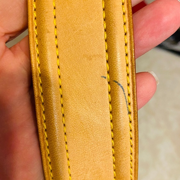 Authentic Louis Vuitton shoulder bag💯 - Picture 6 of 9